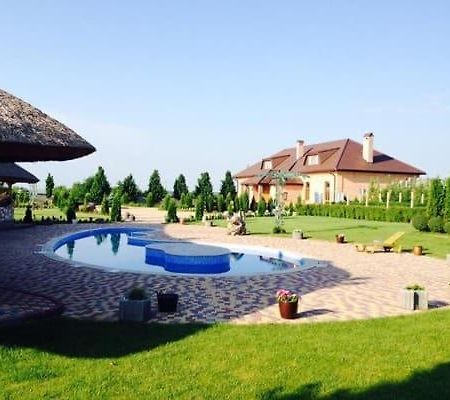Maetok Country Club 호텔 Petrovo 외부 사진